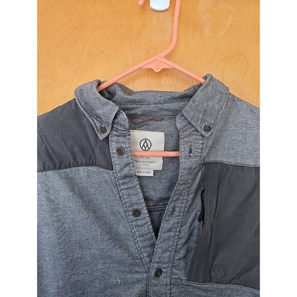 Alps and Meters | Men's Touring Oxford SHIRT IN MEDIUM / GREY COLOR - Picture 2 of 6